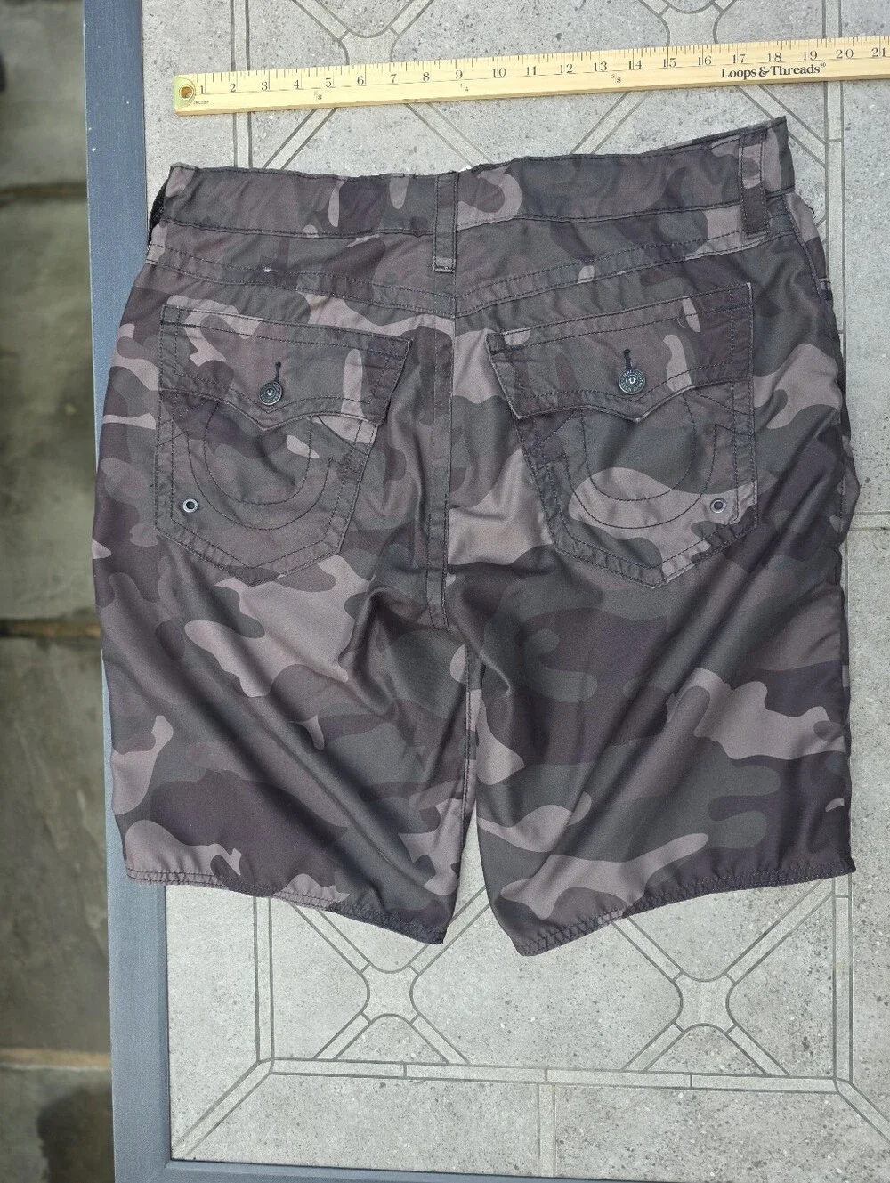 True Religion Men's Grey Camo Board Shorts Swim Trunks - Size 36